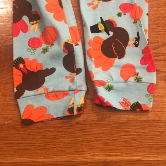 EUC Thanksgiving Pajamas - Picture 6 of 6